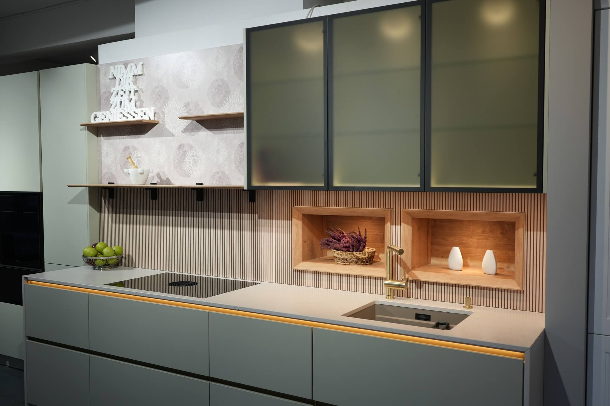 421952200_917752603683527_2273607325915657499_n (1)